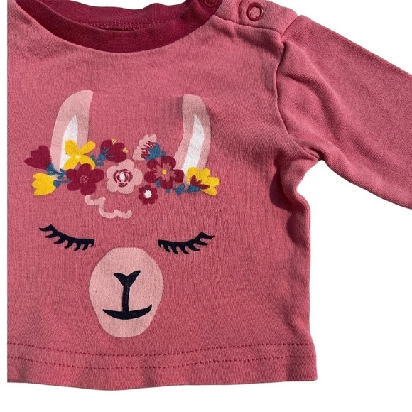 Tag  3 month sweater - Picture 2 of 4